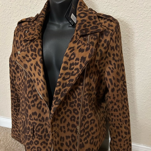 Leopard Print Women's Jacket - Picture 2 of 5